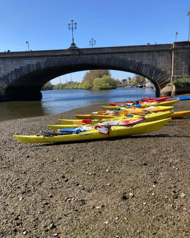 Nice day for a paddle- promoting return of some members we have not seen for a while and the first trip with our three new assistant coaches, Sarah, Warren and Catherine.  #thames #kayak